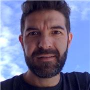 Yo te enseño! Puedo english and spanish. Any level!